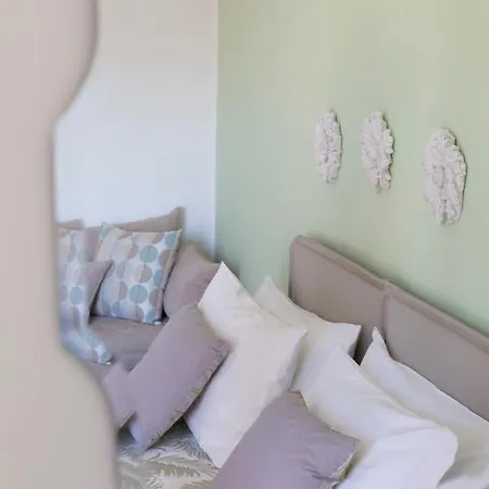 Estate4home - Casa Rosangela Апартаменты *